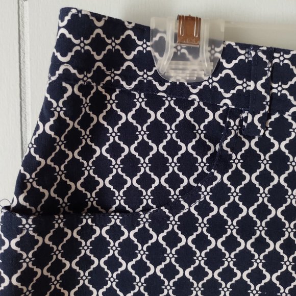 Mario Serrani Comfort Stretch Patterned Skort - Picture 4 of 7